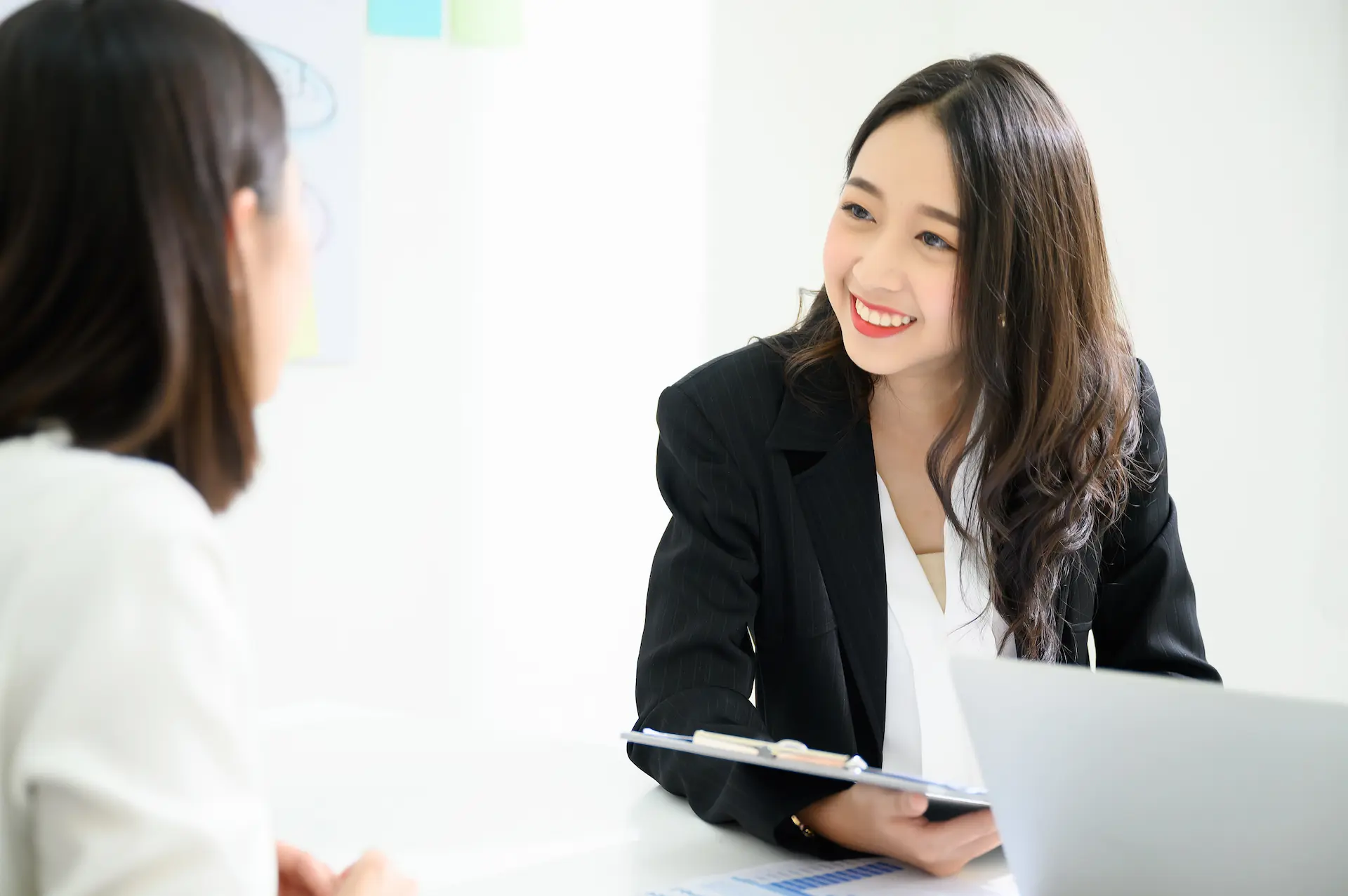 採用情報
